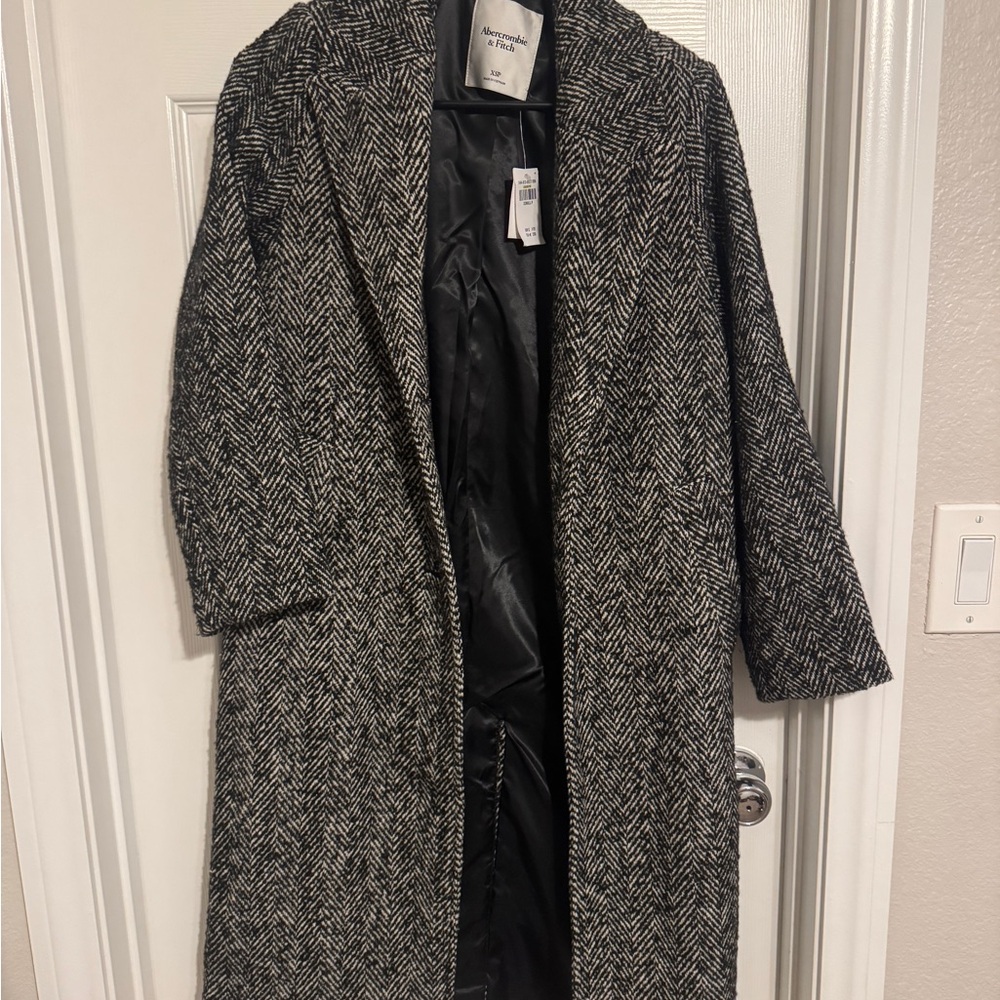 Abercrombie & Fitch Black and Gray Trench Coat